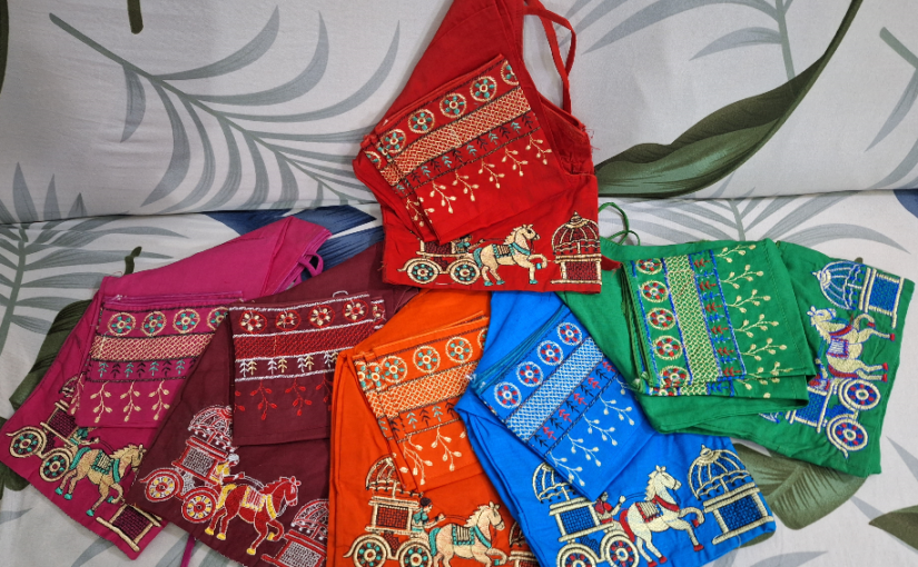 Blouse 3 / 4 th Glass Sleeves Round Neck embroidery work