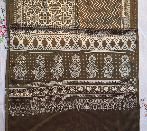 Ajrak Modal silk stole (Red & Green Mehndi)