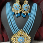 Single Necklace with Blue and Green color and with earrings